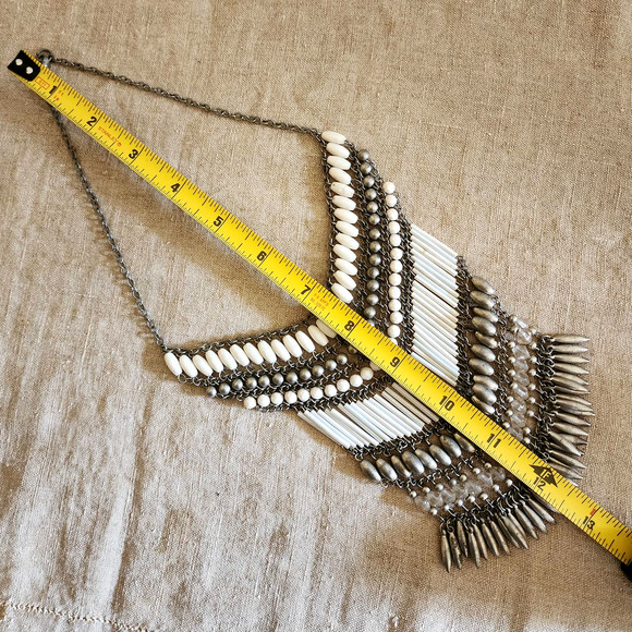 Vintage Boho White Beaded Silvertone Fringe Style Statement Necklace 12.5" - Picture 5 of 6